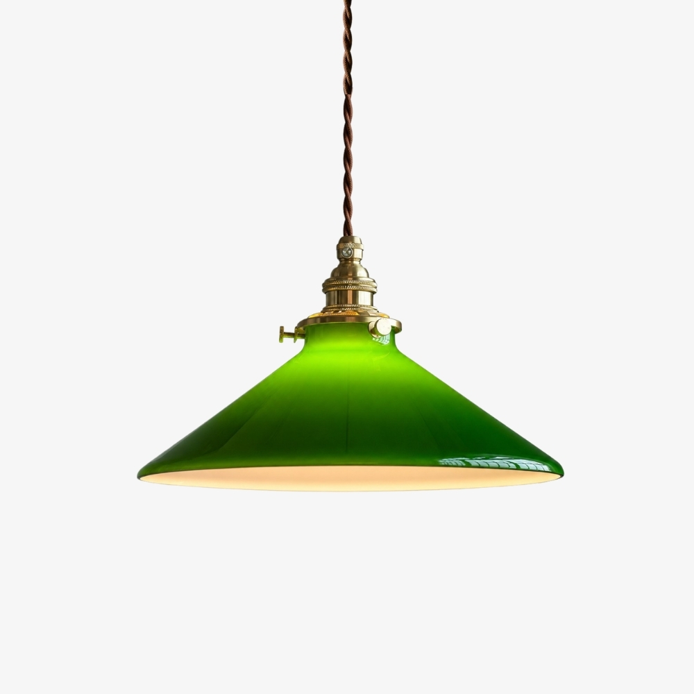 Suspension conique en verre vert de style B avec finition en laiton