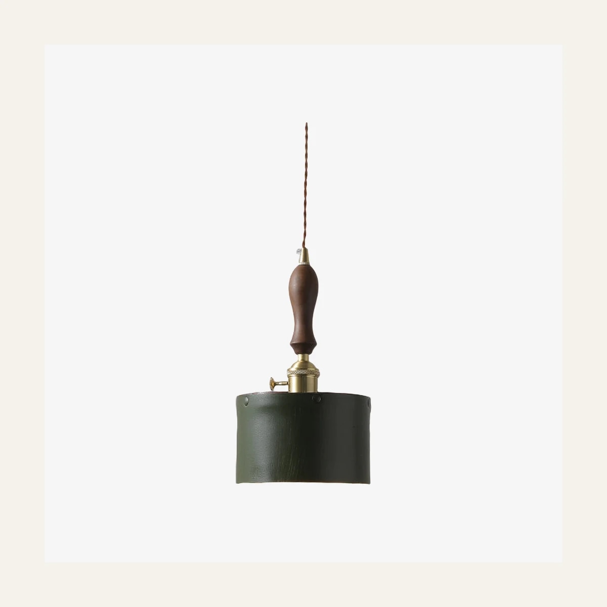 Suspension cylindrique en cuir vert Style B