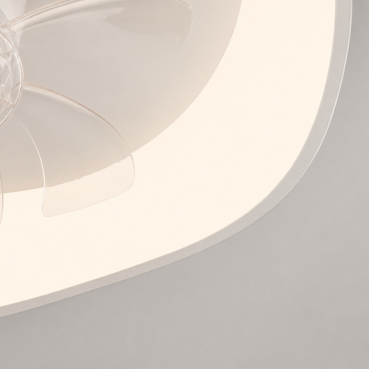 Wellenförmiges Detail der Acryl-Diffusorkante