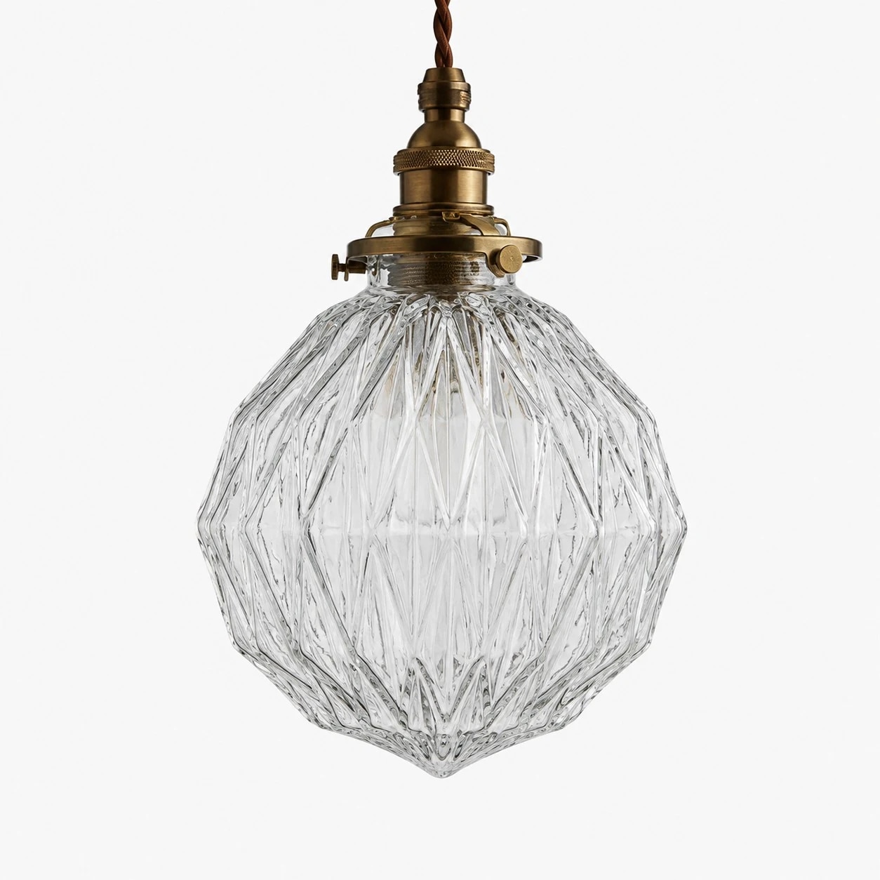 Suspension en laiton de style C avec abat-jour en verre clair à facettes