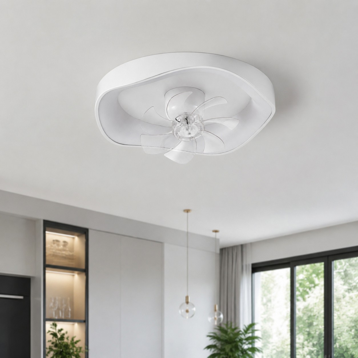 Moderne Deckenventilatorbeleuchtung im Raum