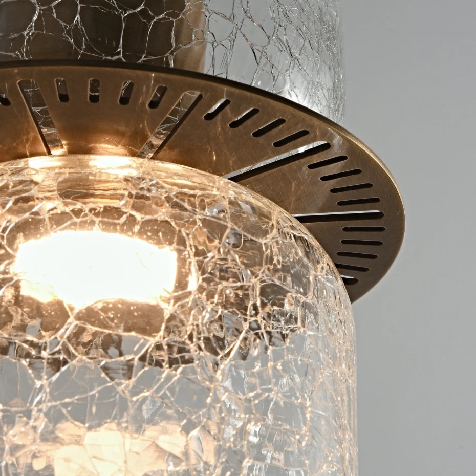 Abat-jour en verre transparent avec dessus en laiton