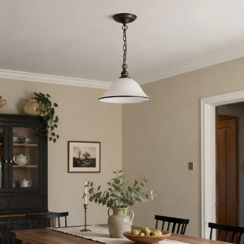 Référence à l'échelle de la pièce pour une suspension lumineuse