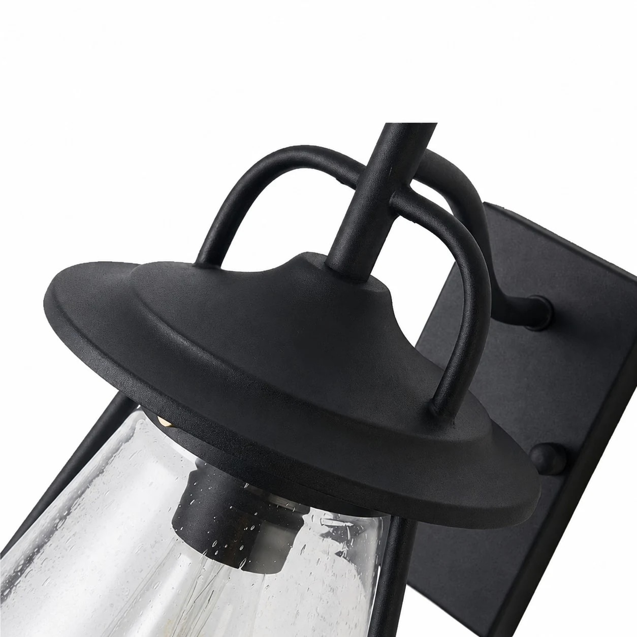 bras incurvé noir mat et abat-jour en verre transparent