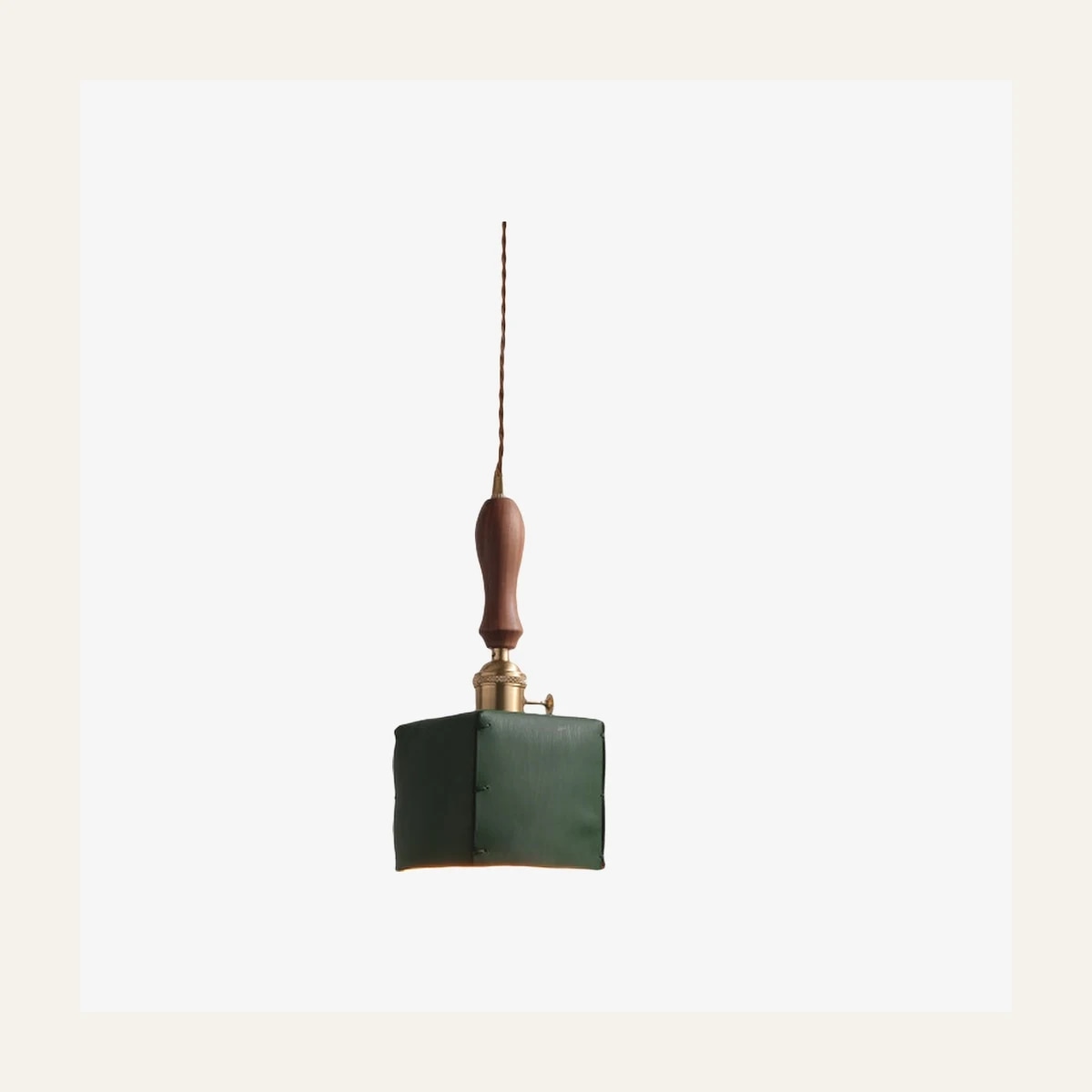 Suspension carrée en cuir vert Style C
