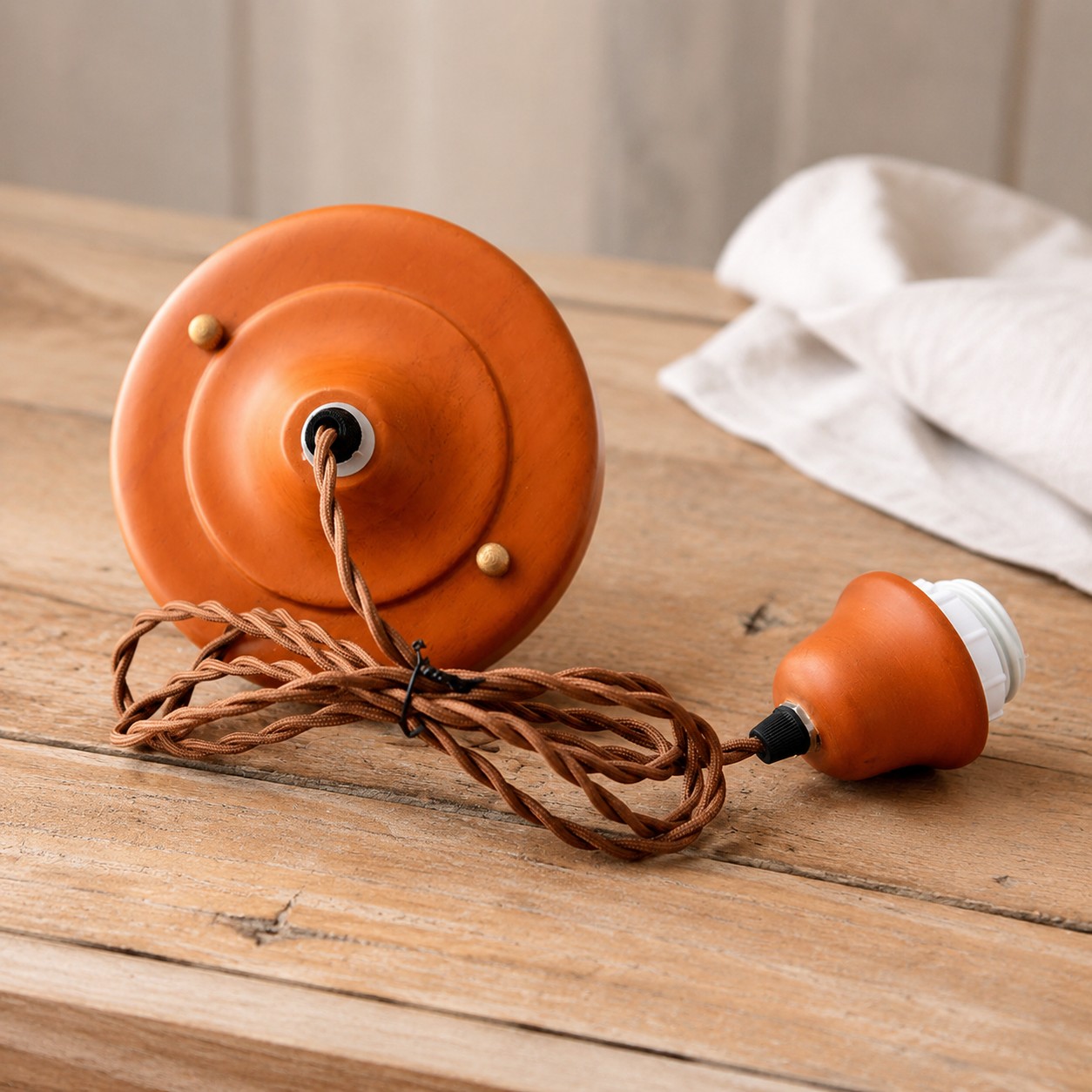 Détails du cordon de suspension et des accessoires de plafond