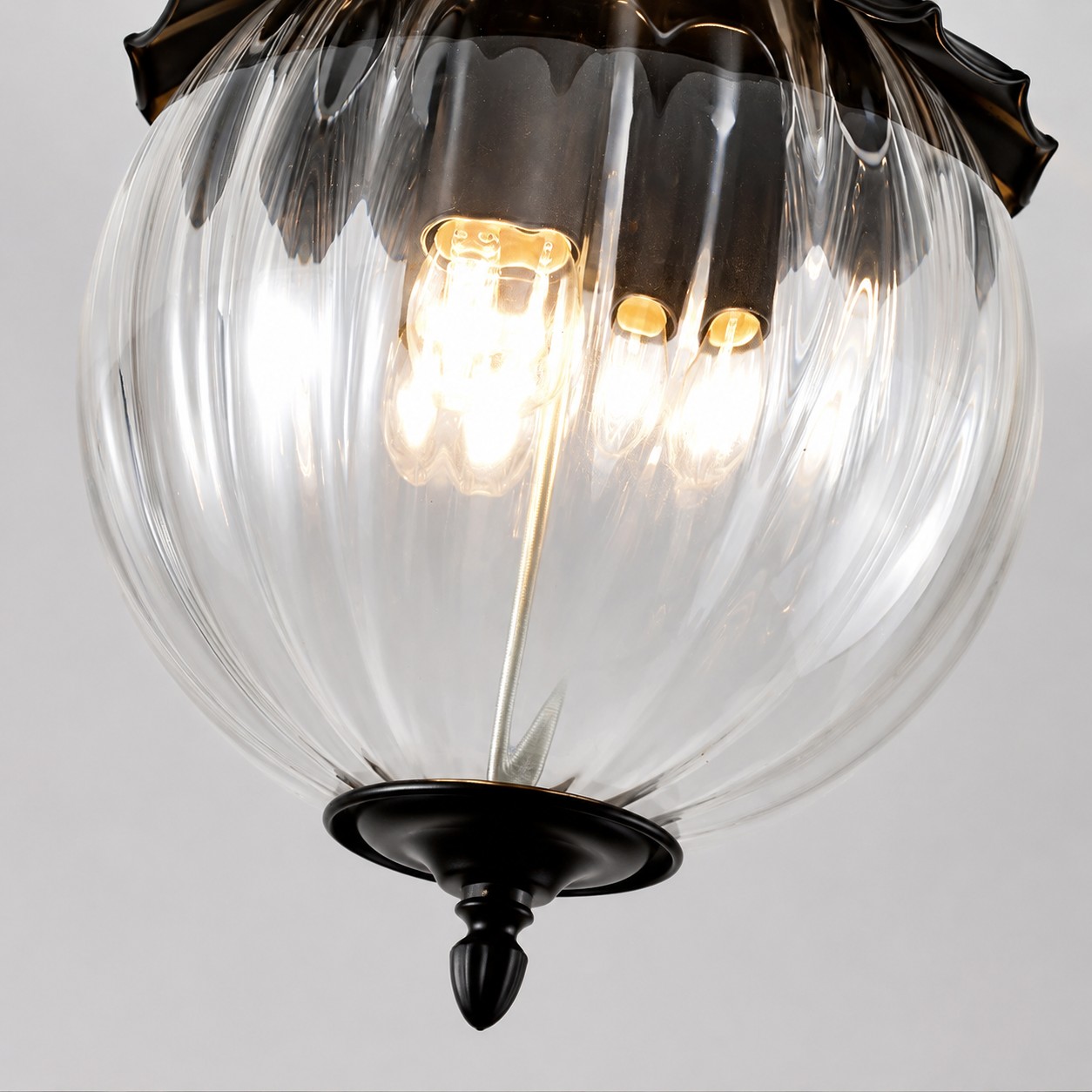 Details zum Deckenventilator-Lichtschirm aus Holz mit Konoha- und Bananenblatt-Motiv