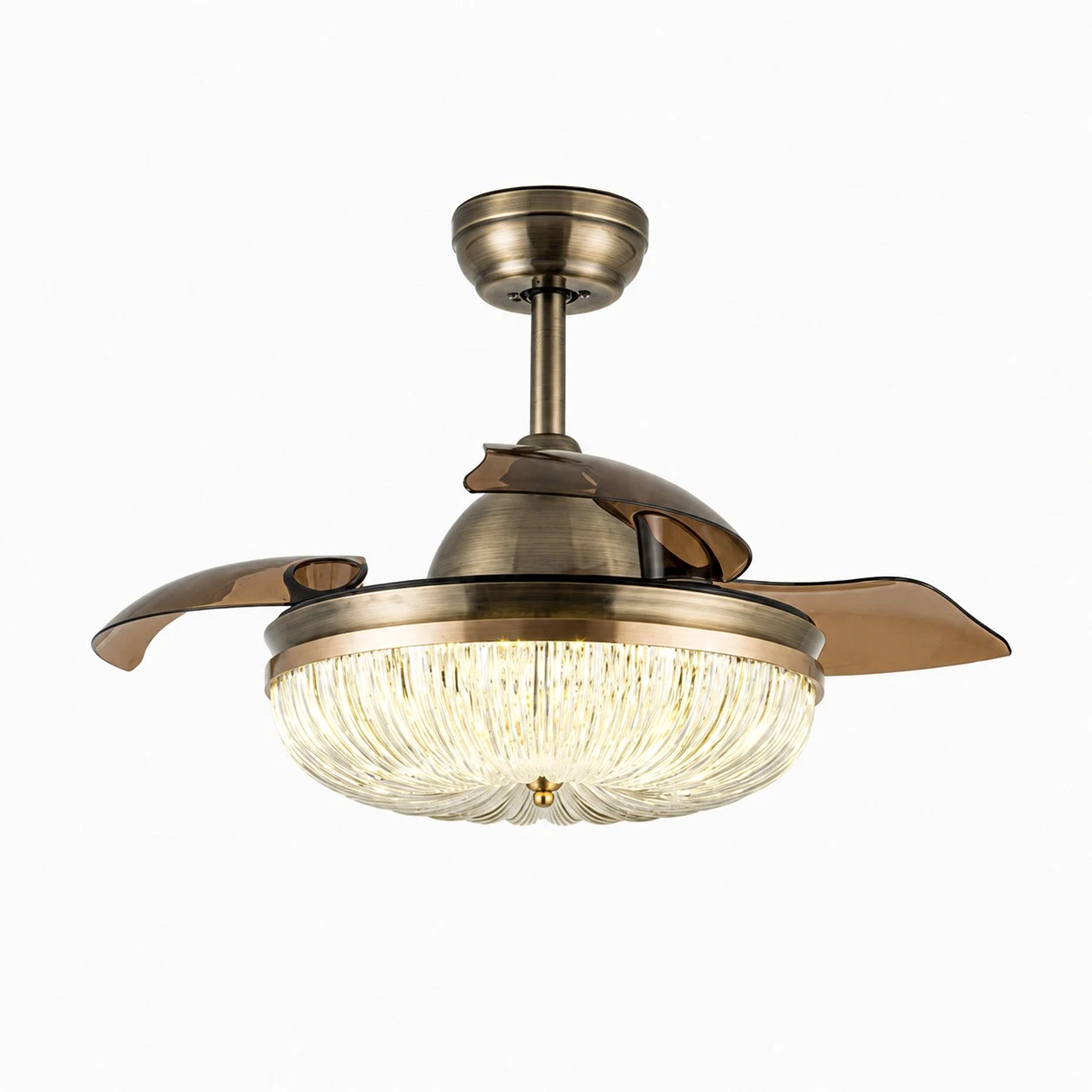 Ventilador de techo retráctil de latón antiguo con luz, estilo F