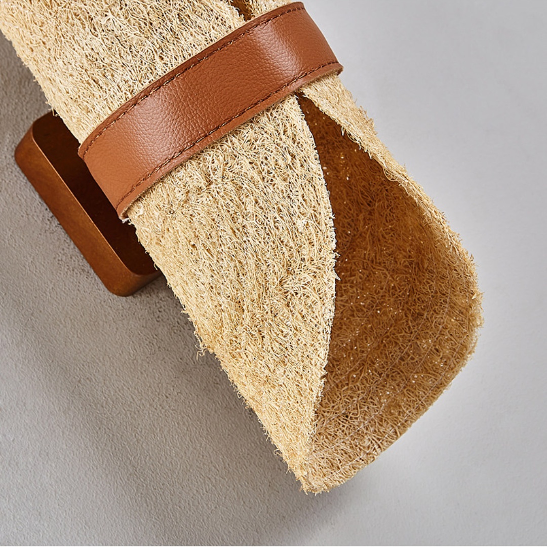Close view of the natural loofah shade and its open fiber texture