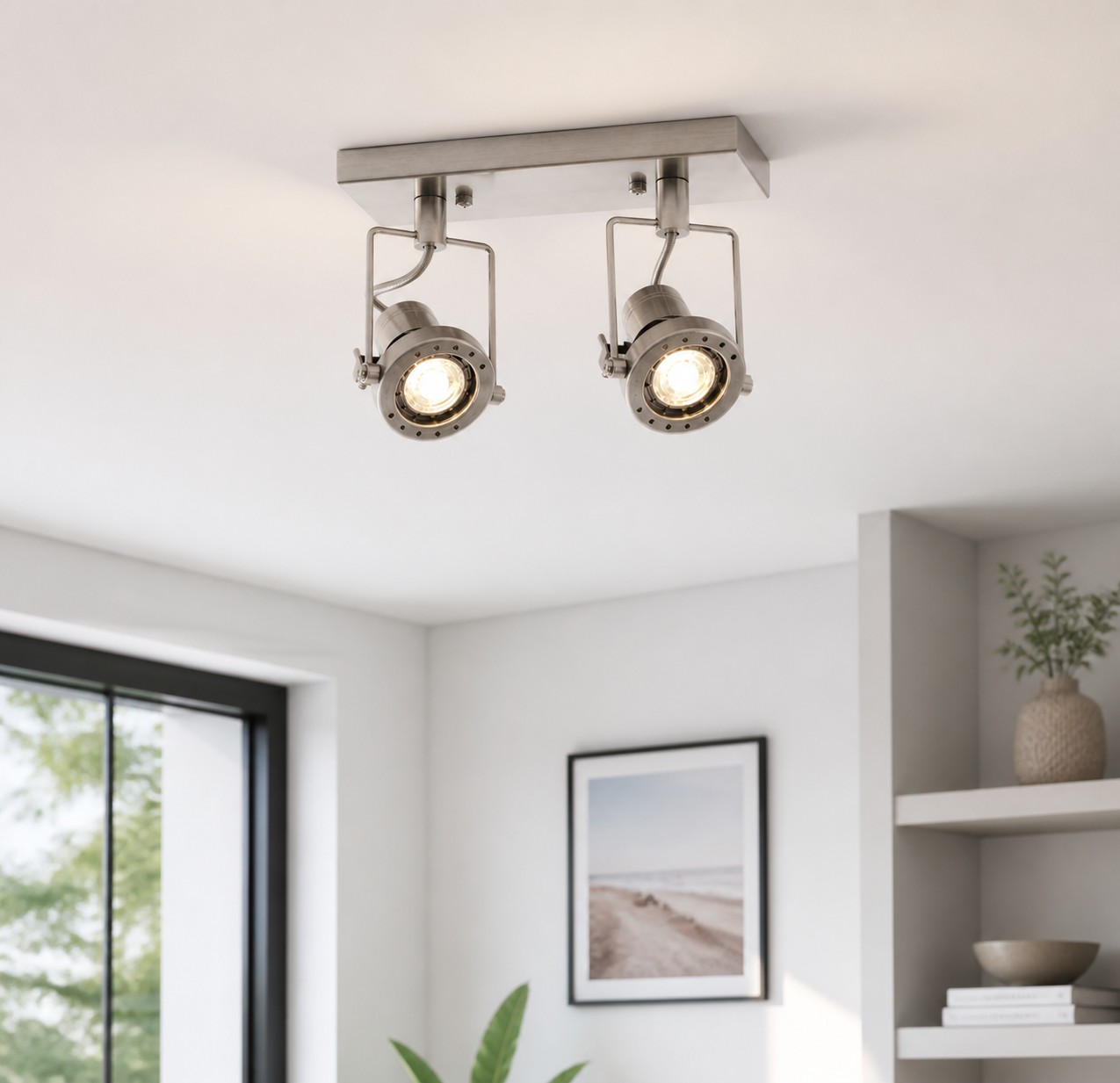 Bauhaus-Spotlight aus gebürstetem Nickel, verstellbar, im Raum-Setting