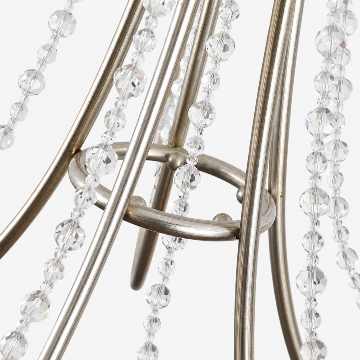 Detalhe do lustre de galhos de cristal prateado 3