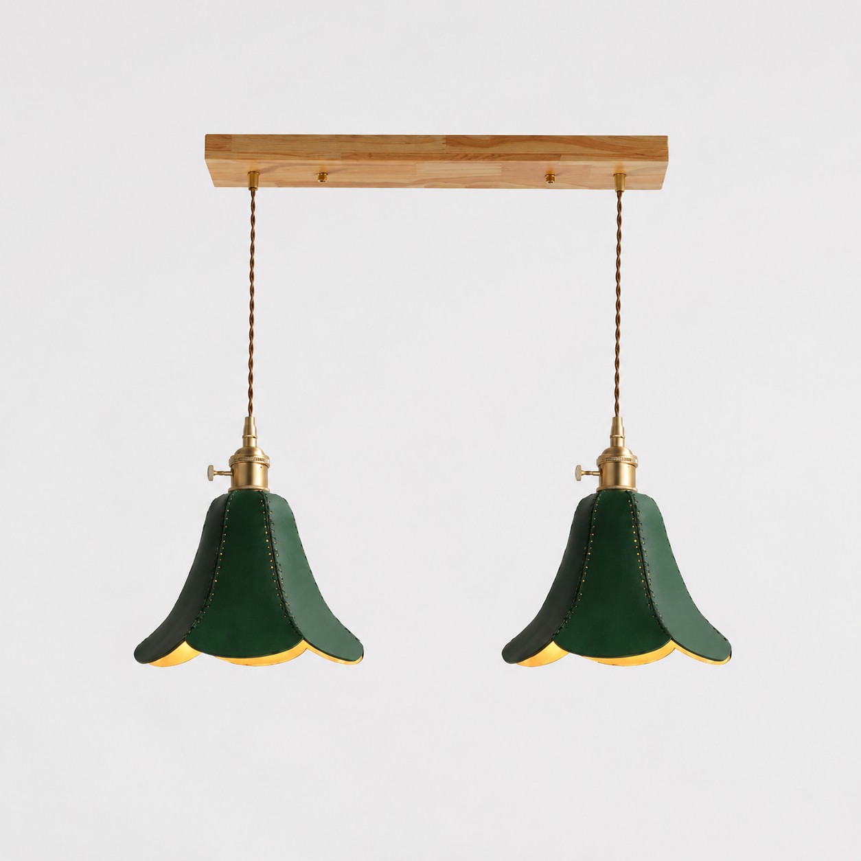 Lampada a sospensione a doppio petalo in pelle verde