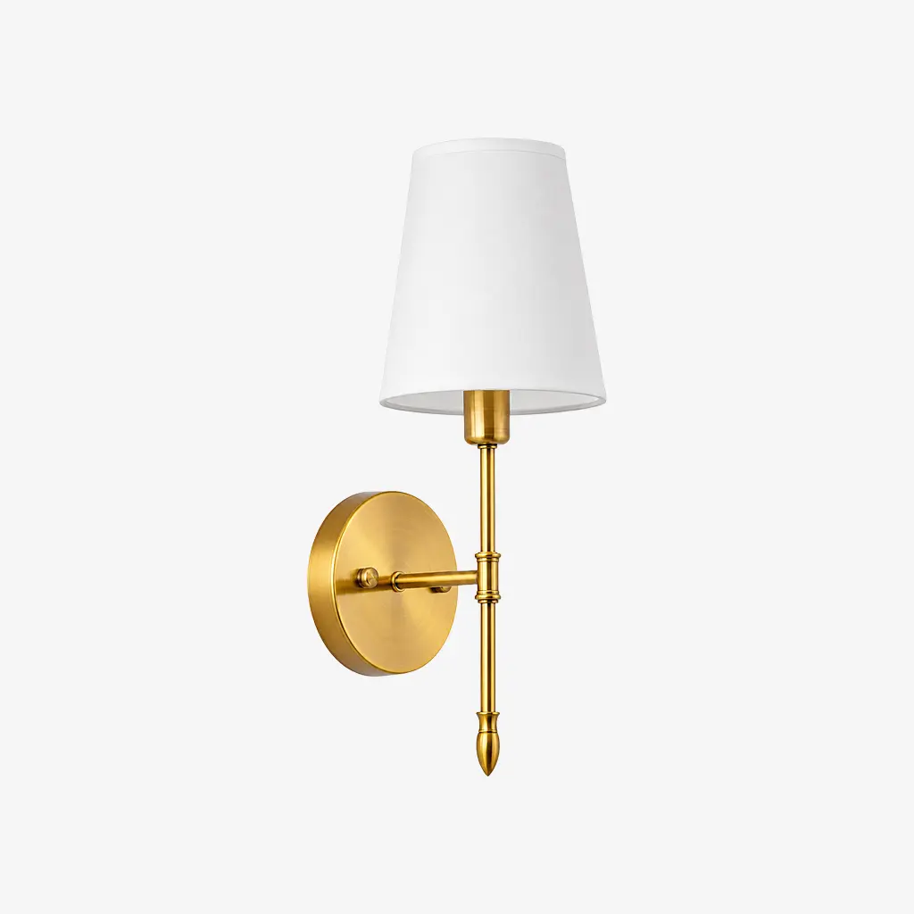 Luminária de parede estilo A com uma única lâmpada e cúpula de tecido.