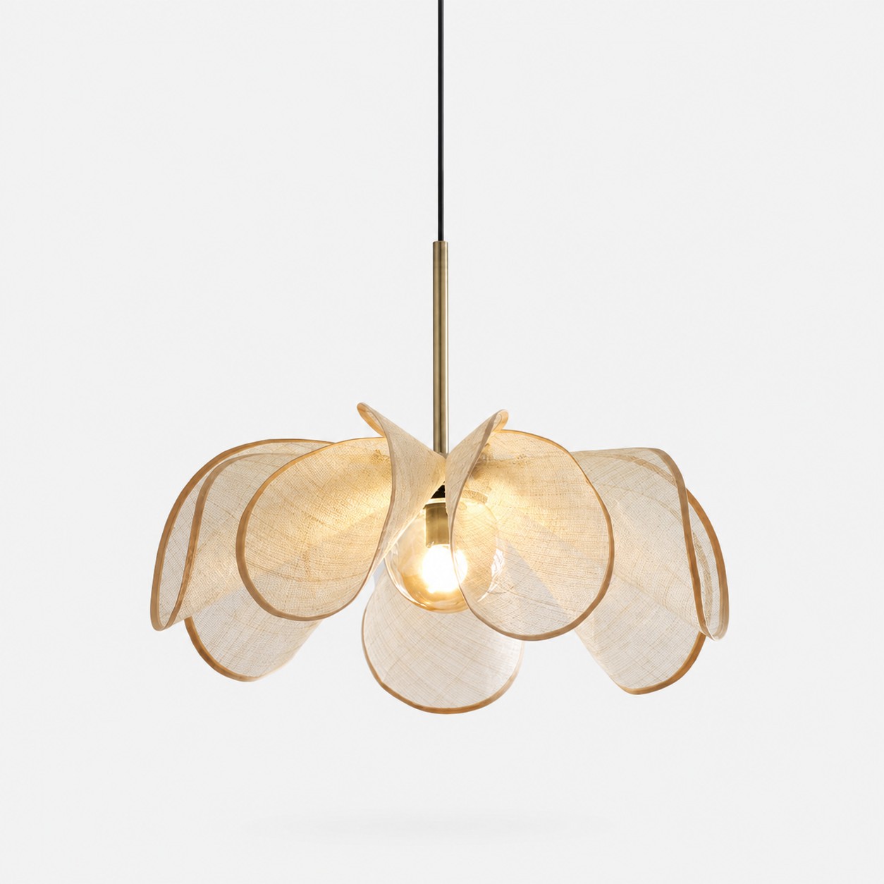 Natural Cream petal pendant light 60 cm / 23.6 in