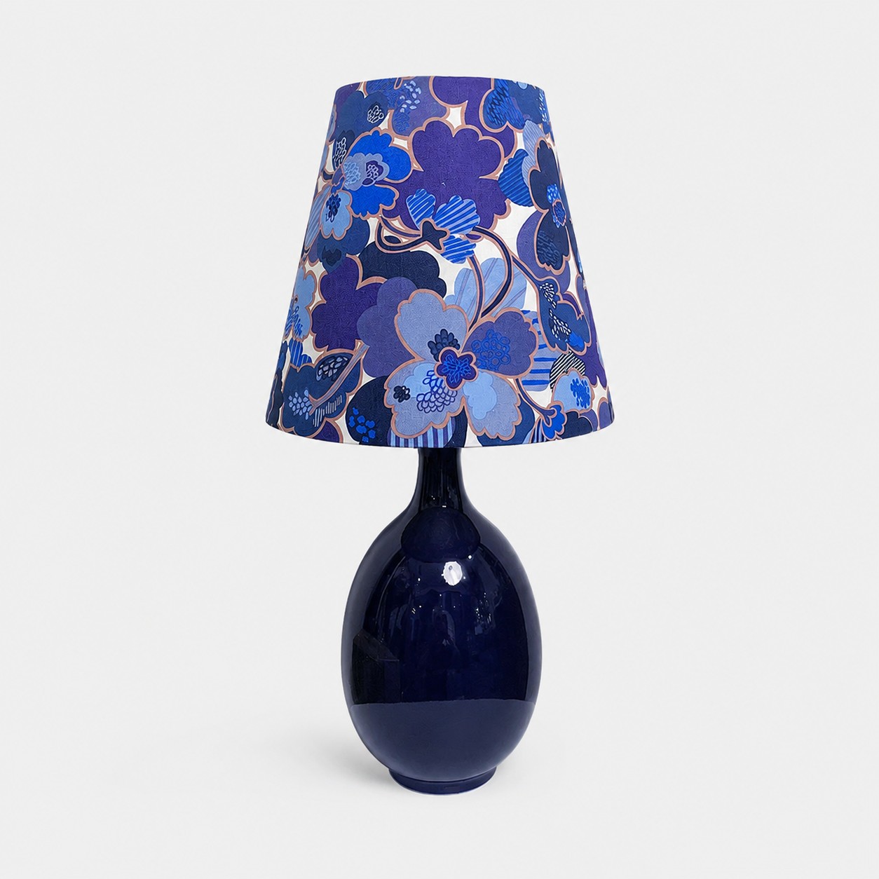 Blue Floral fabric ceramic table lamp