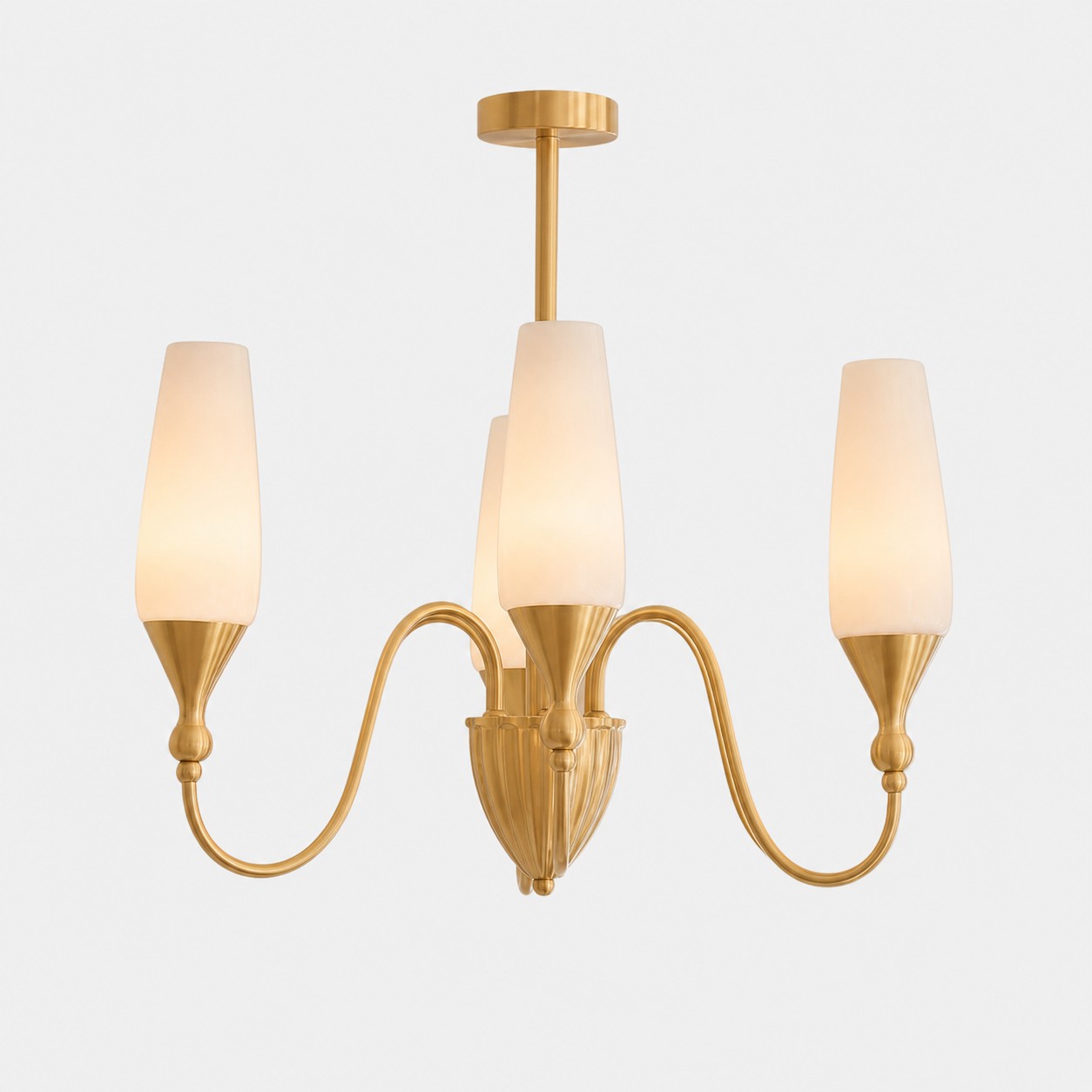 Lampadario a quattro luci su sfondo bianco - Vista del prodotto