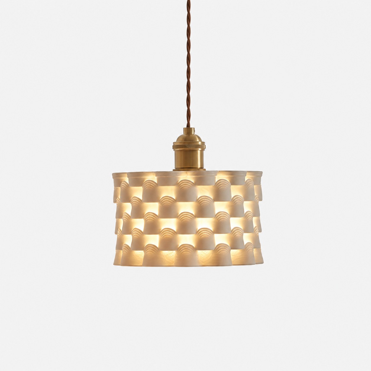 Lampa wisząca ceramiczna Stacked Tile, białe tło, obraz SKU