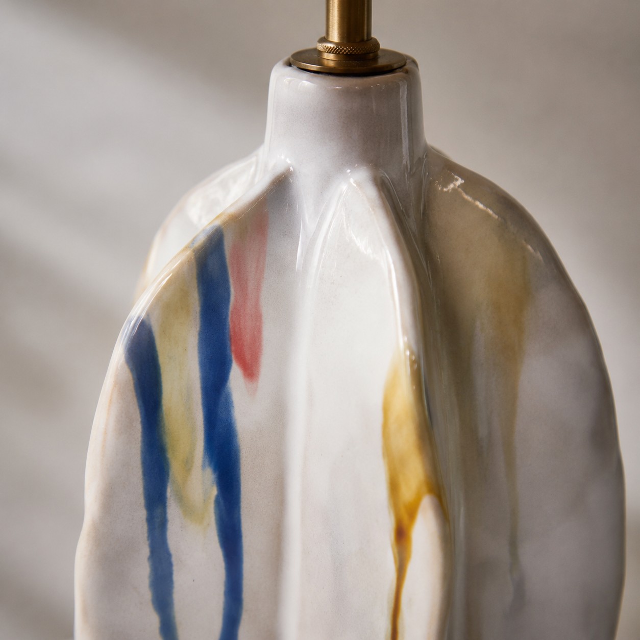 Corpo in ceramica realizzato a mano